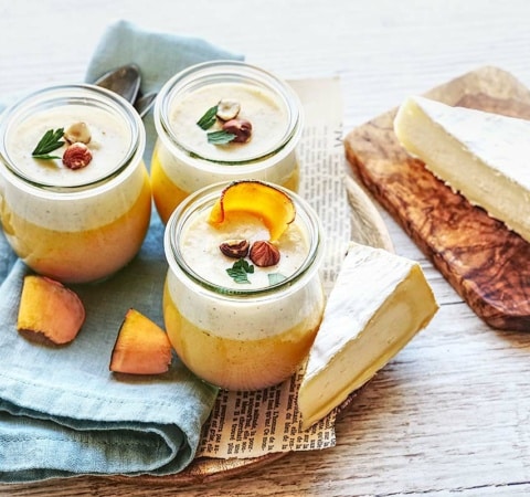 Panna cotta de potimarron et sa crème de Brie de Meaux AOP aux noisettes