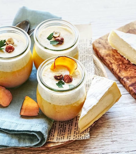 Panna cotta de potimarron et sa crème de Brie de Meaux AOP aux noisettes